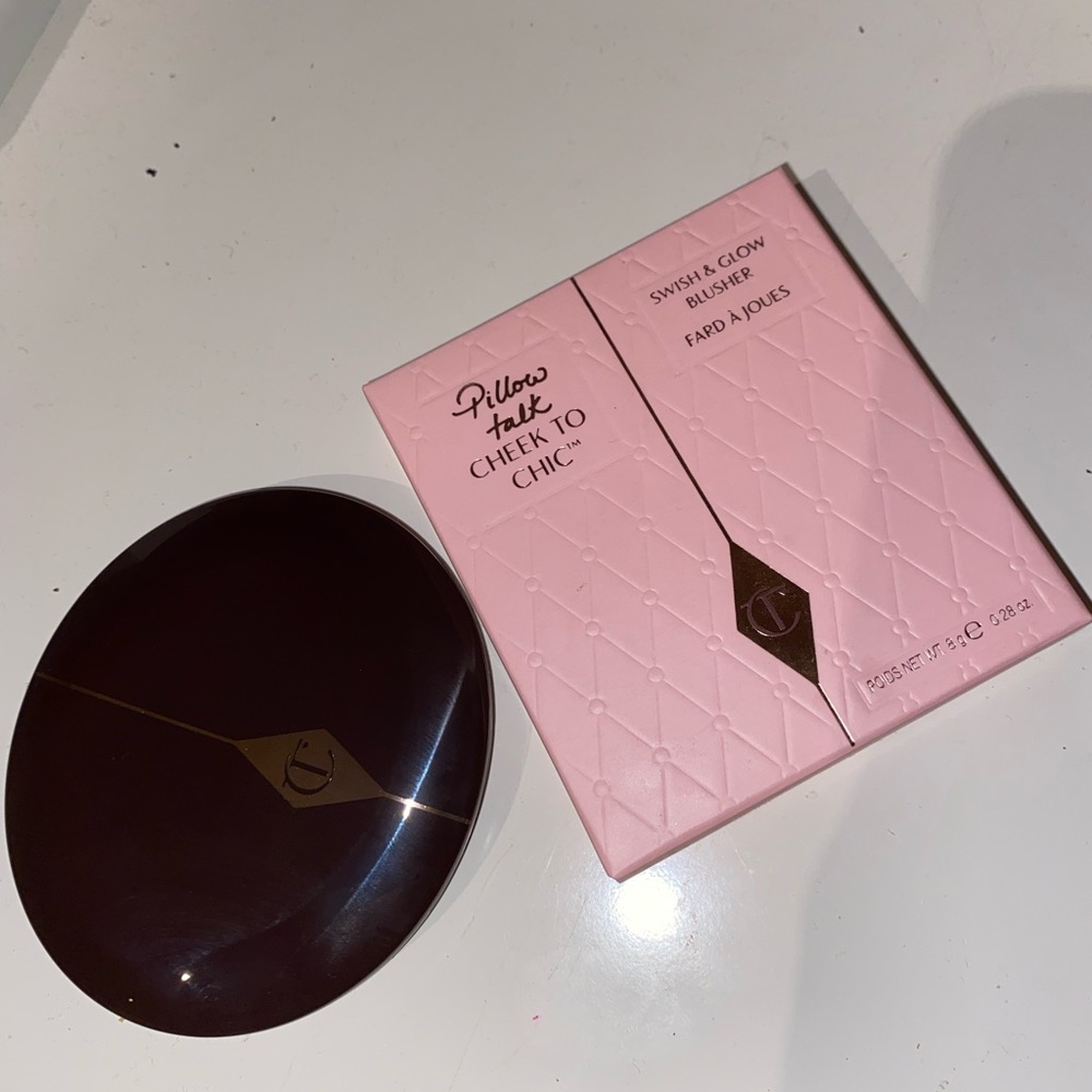 Charlotte Tilbury Blush in shade Pillow Talk - Picture 2 of 3